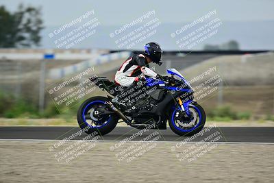 media/Apr-18-2025-TrackDaz (Fri) [[45f5874c44]]/C Group/Session 1 (Turn 7)/